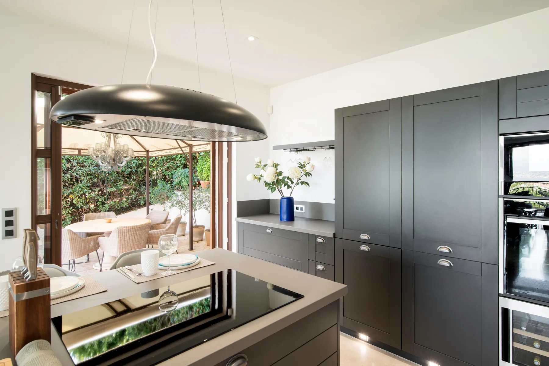 Contemporary kitchen worktop and dining view
